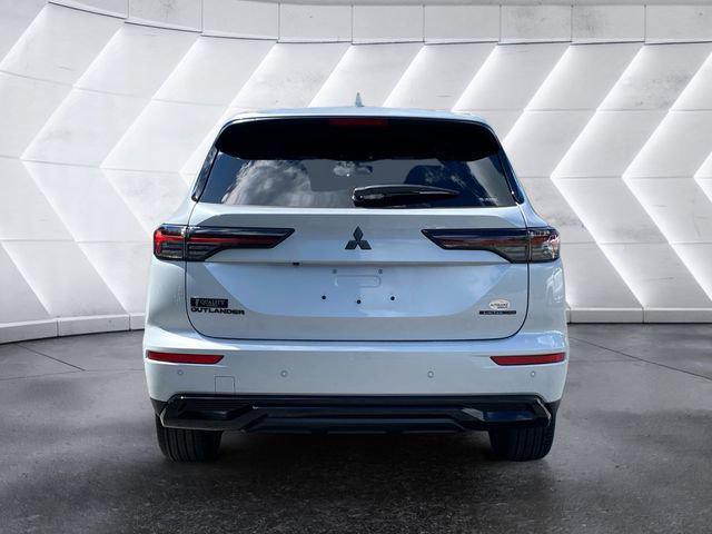 2026 Mitsubishi Outlander LE 1.5T S-AWC
