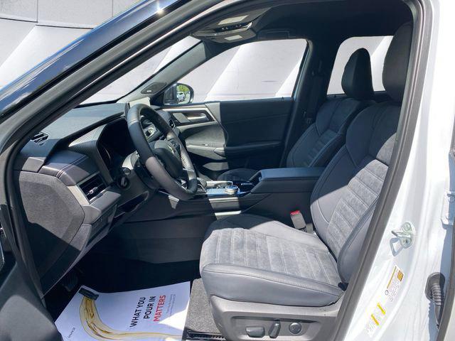 2026 Mitsubishi Outlander LE 1.5T S-AWC