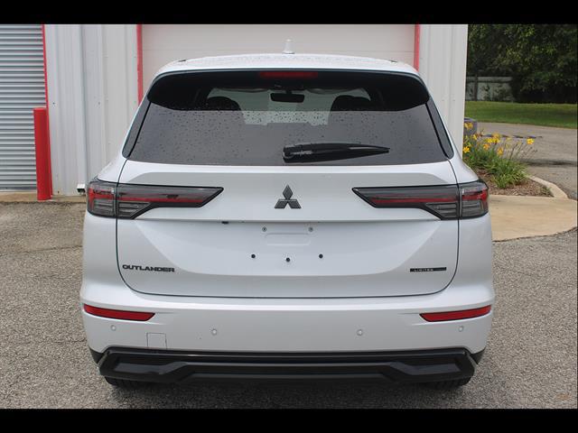 2026 Mitsubishi Outlander LE 1.5T 2WD