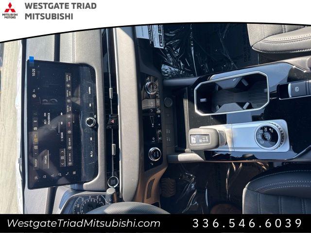 2026 Mitsubishi Outlander LE 1.5T 2WD
