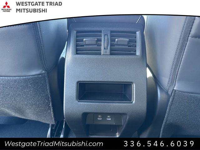 2026 Mitsubishi Outlander LE 1.5T 2WD