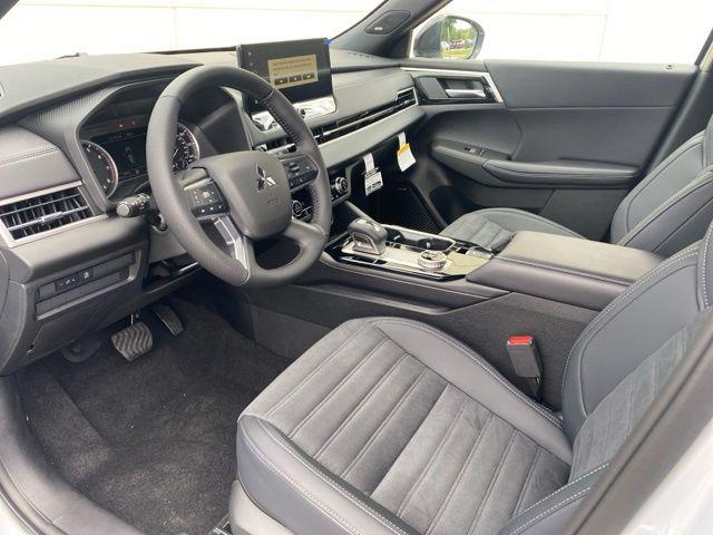 2026 Mitsubishi Outlander LE 1.5T 2WD