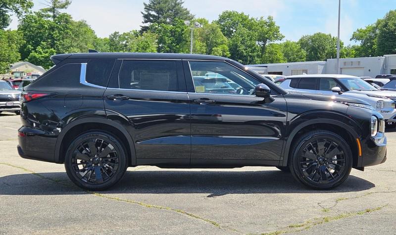 2026 Mitsubishi Outlander LE 1.5T S-AWC
