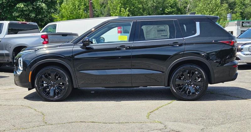 2026 Mitsubishi Outlander LE 1.5T S-AWC