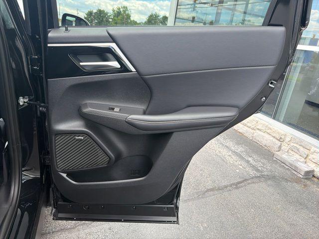 2026 Mitsubishi Outlander LE 1.5T S-AWC