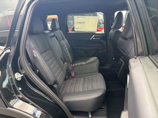 2026 Mitsubishi Outlander LE 1.5T S-AWC