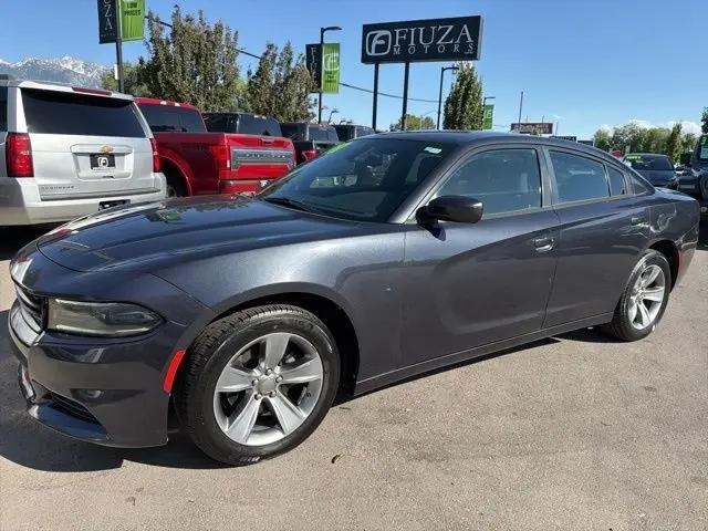 2016 Dodge Charger SXT