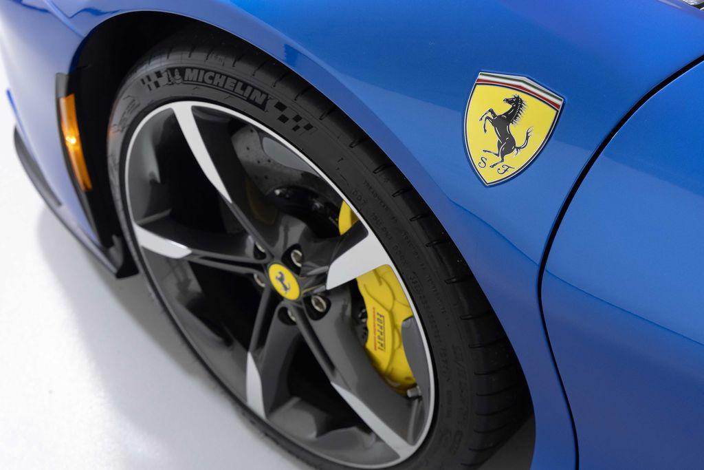 Ferrari 2024 Sf90 Spider 