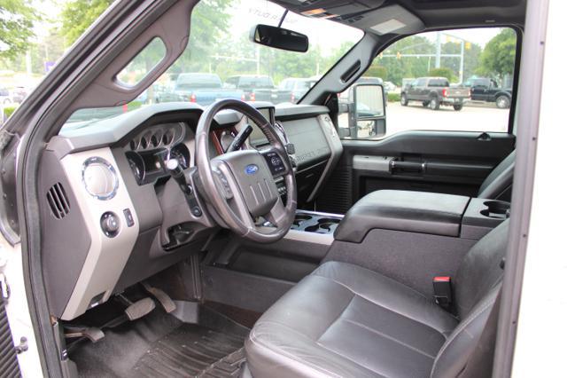 2015 Ford F-350 Lariat Crew Cab 4WD