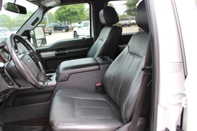 2015 Ford F-350 Lariat Crew Cab 4WD