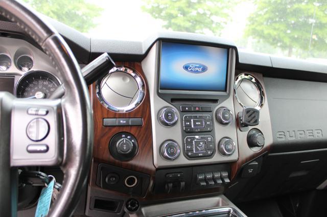 2015 Ford F-350 Lariat Crew Cab 4WD