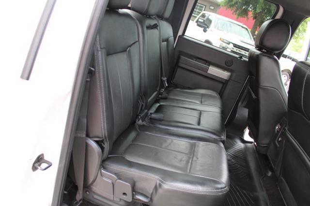 2015 Ford F-350 Lariat Crew Cab 4WD