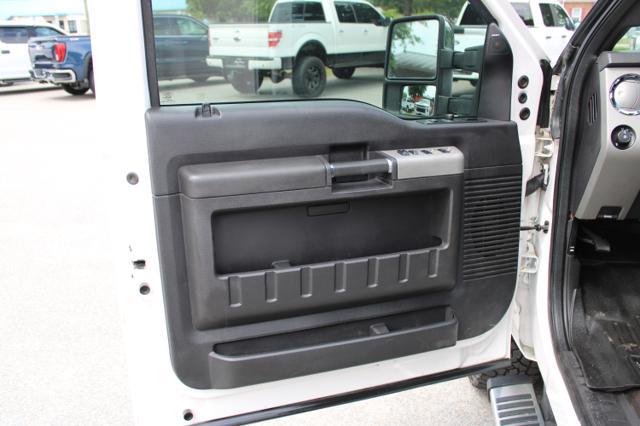 2015 Ford F-350 Lariat Crew Cab 4WD