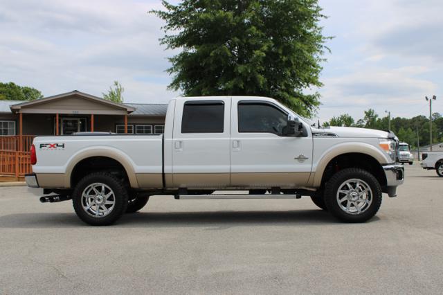 2011 Ford F-350 Lariat Crew Cab 4WD