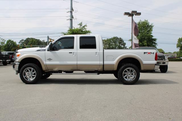 2011 Ford F-350 Lariat Crew Cab 4WD
