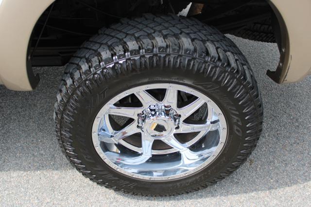 2011 Ford F-350 Lariat Crew Cab 4WD