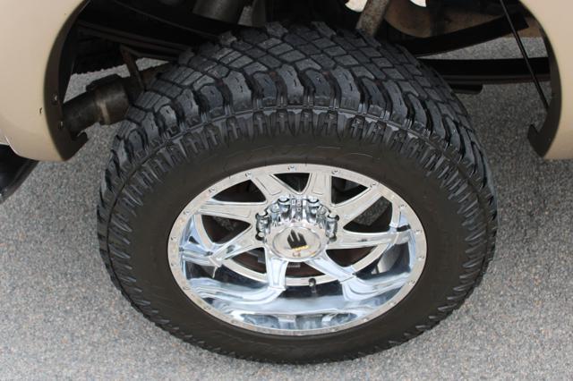 2011 Ford F-350 Lariat Crew Cab 4WD