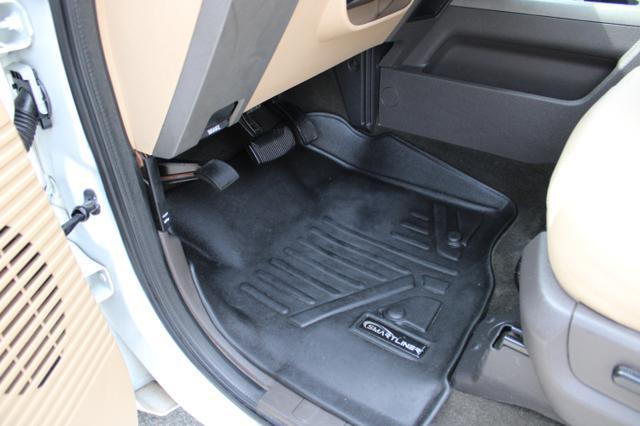 2011 Ford F-350 Lariat Crew Cab 4WD