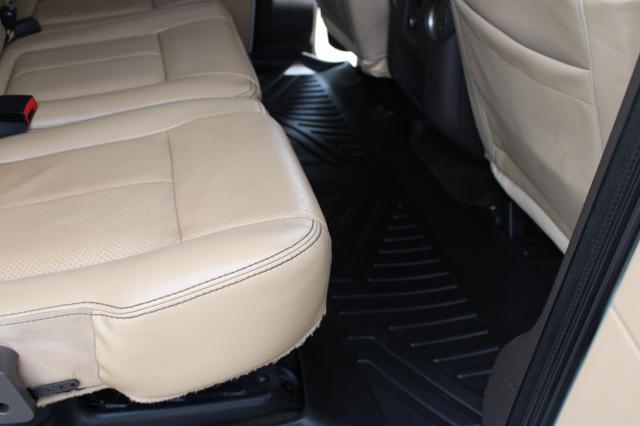 2011 Ford F-350 Lariat Crew Cab 4WD