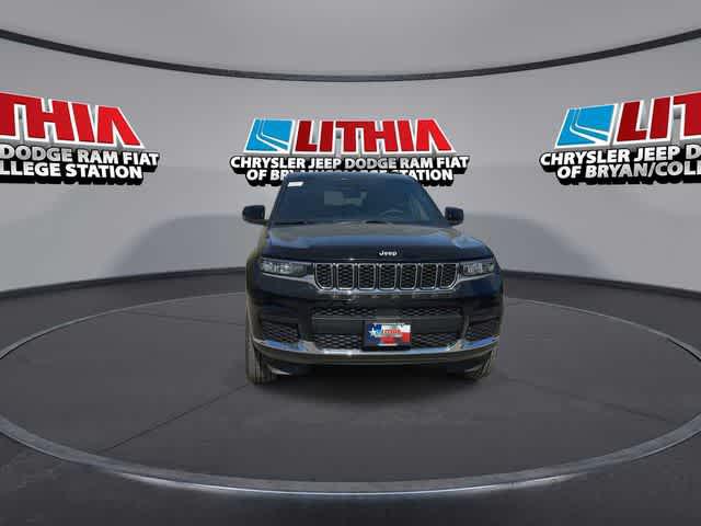 2026 Jeep Grand Cherokee L Laredo 4x2