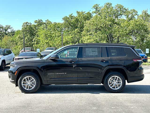 2026 Jeep Grand Cherokee L Laredo 4x2