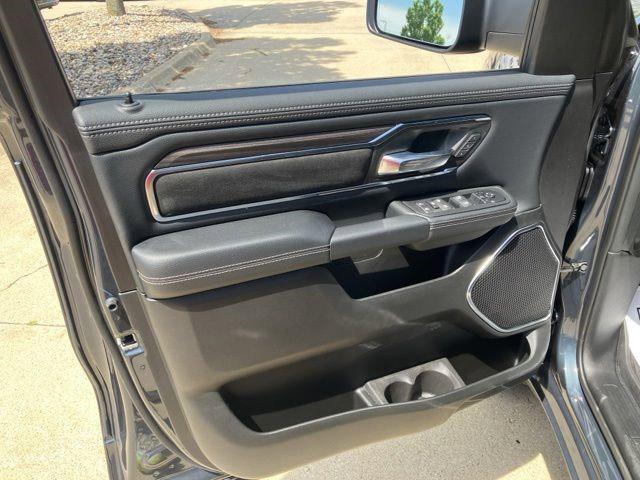 2026 Ram 1500 Laramie Crew Cab 4x4 5'7" Box