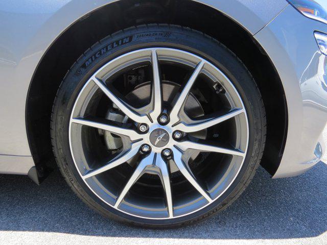 2022 Genesis G70 2.0T RWD