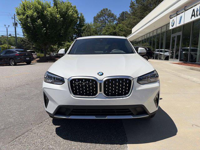 2025 BMW X4 xDrive30i