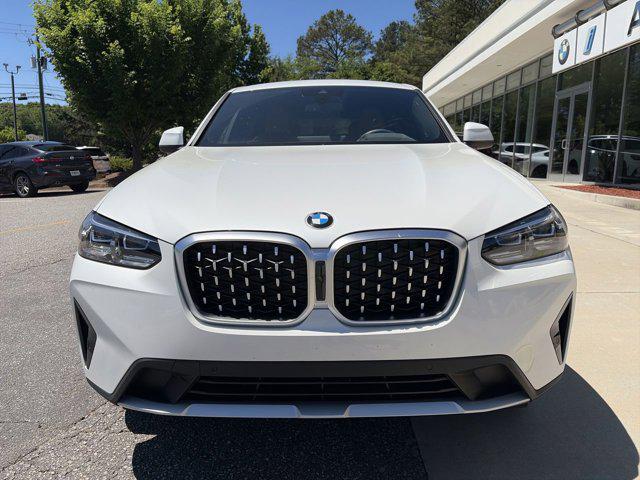 2025 BMW X4 xDrive30i