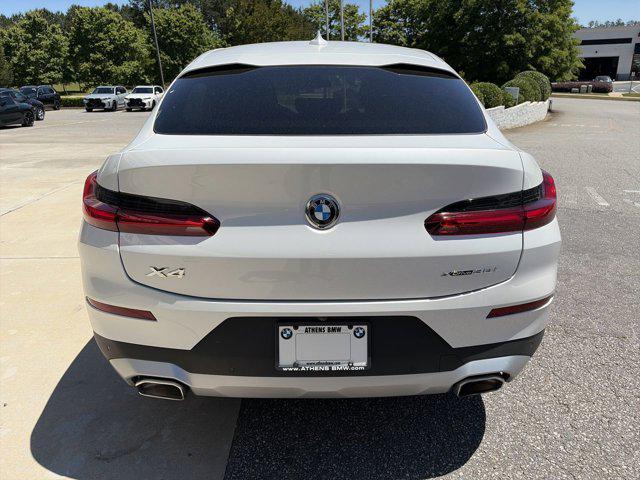 2025 BMW X4 xDrive30i