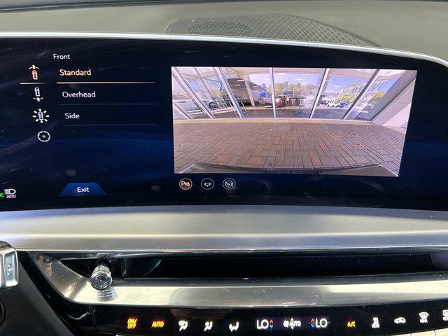 2024 Cadillac iQ Luxury w/1SC