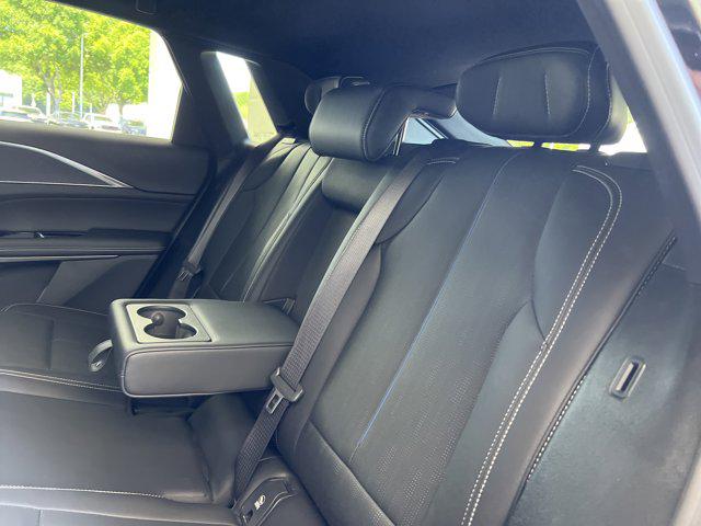 2024 Cadillac iQ Luxury w/1SC