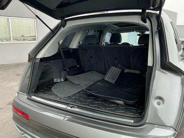 2023 Audi Q7 Premium Plus 55 TFSI quattro Tiptronic