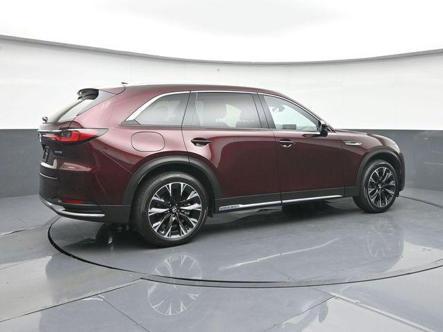 2025 Mazda X-90 Premium Plus Package
