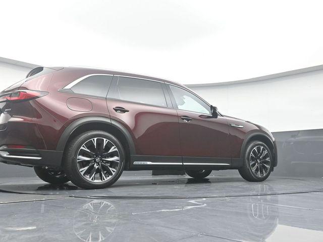 2025 Mazda X-90 Premium Plus Package