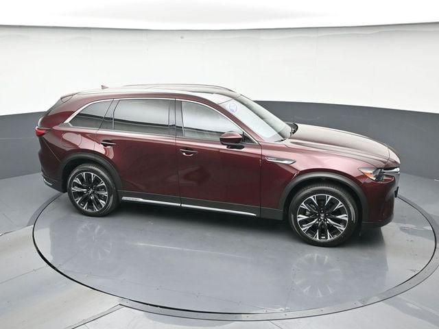 2025 Mazda X-90 Premium Plus Package
