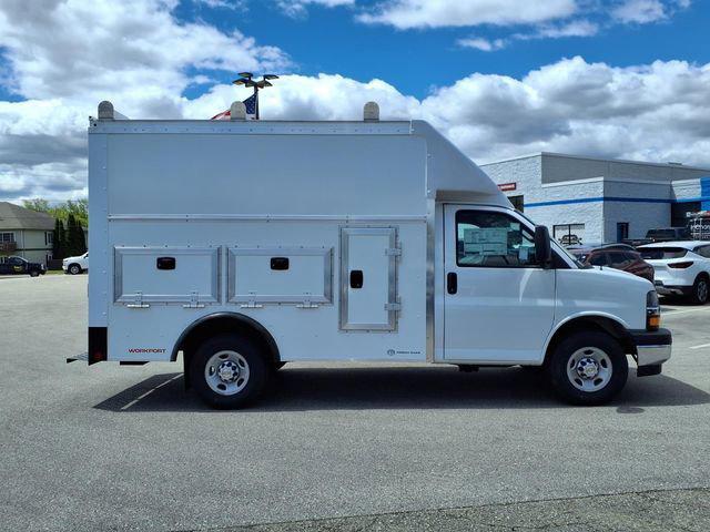 2026 Chevrolet Express Cutaway Work Van
