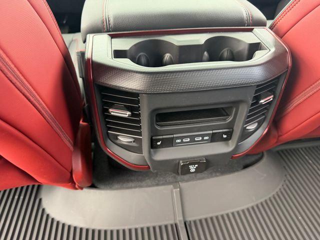 2026 Ram 1500 Rebel Crew Cab 4x4 5'7" Box