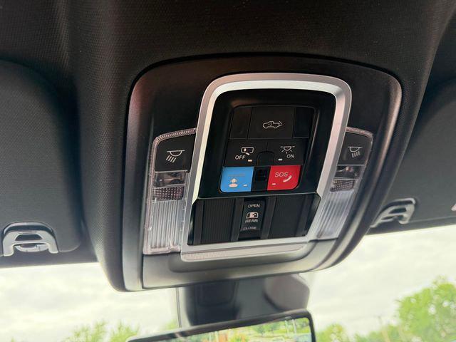 2026 Ram 1500 Rebel Crew Cab 4x4 5'7" Box
