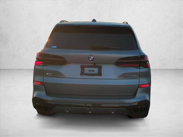 2024 BMW X5 M60i
