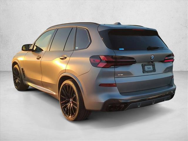 2024 BMW X5 M60i