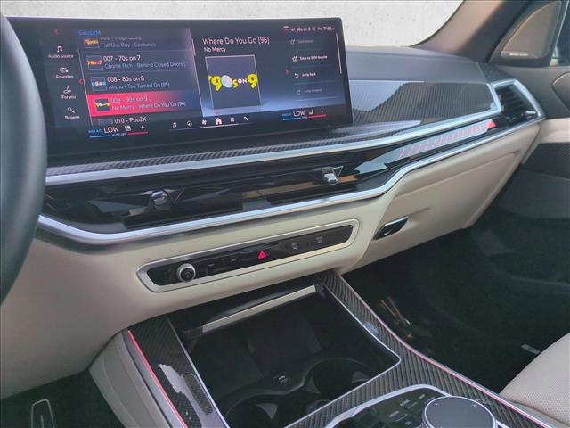 2024 BMW X5 M60i