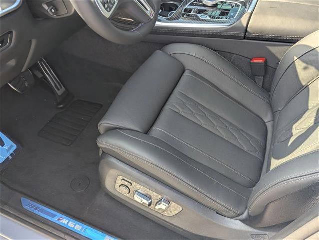 2027 BMW X7 M60i