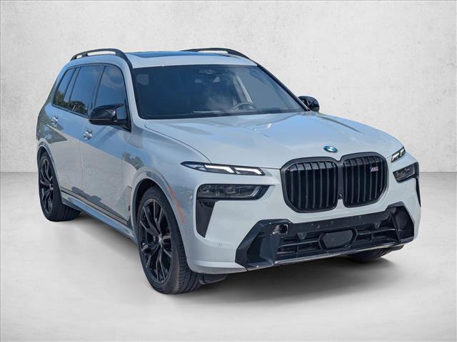 2027 BMW X7 M60i