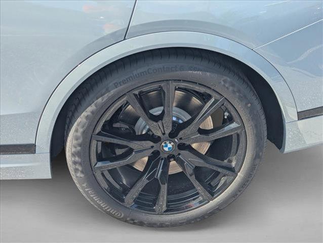 2027 BMW X7 M60i