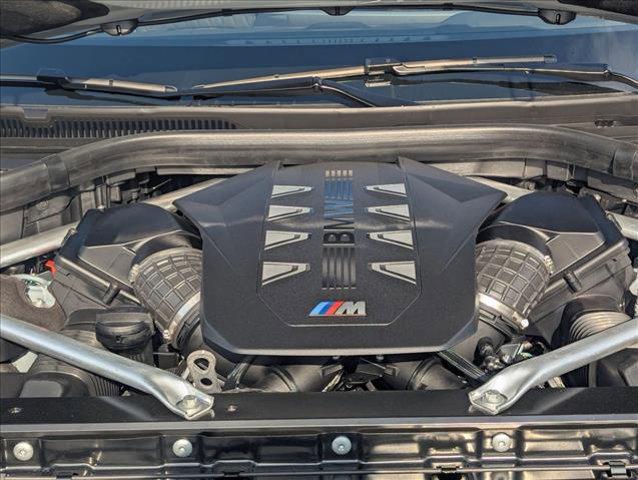 2027 BMW X7 M60i