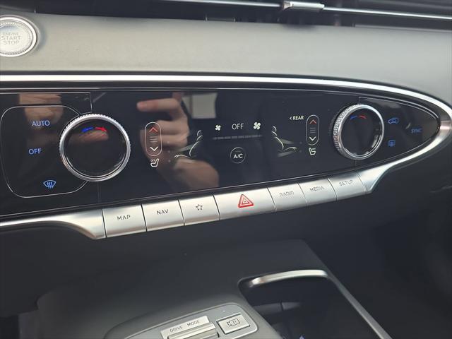 2025 Genesis GV70 2.5T AWD