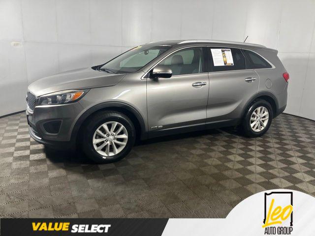 2016 Kia Sorento 3.3L LX