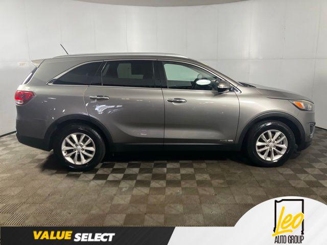 2016 Kia Sorento 3.3L LX