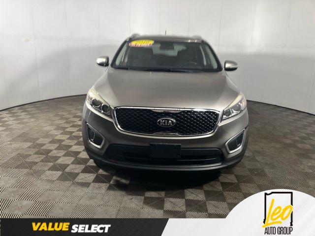2016 Kia Sorento 3.3L LX
